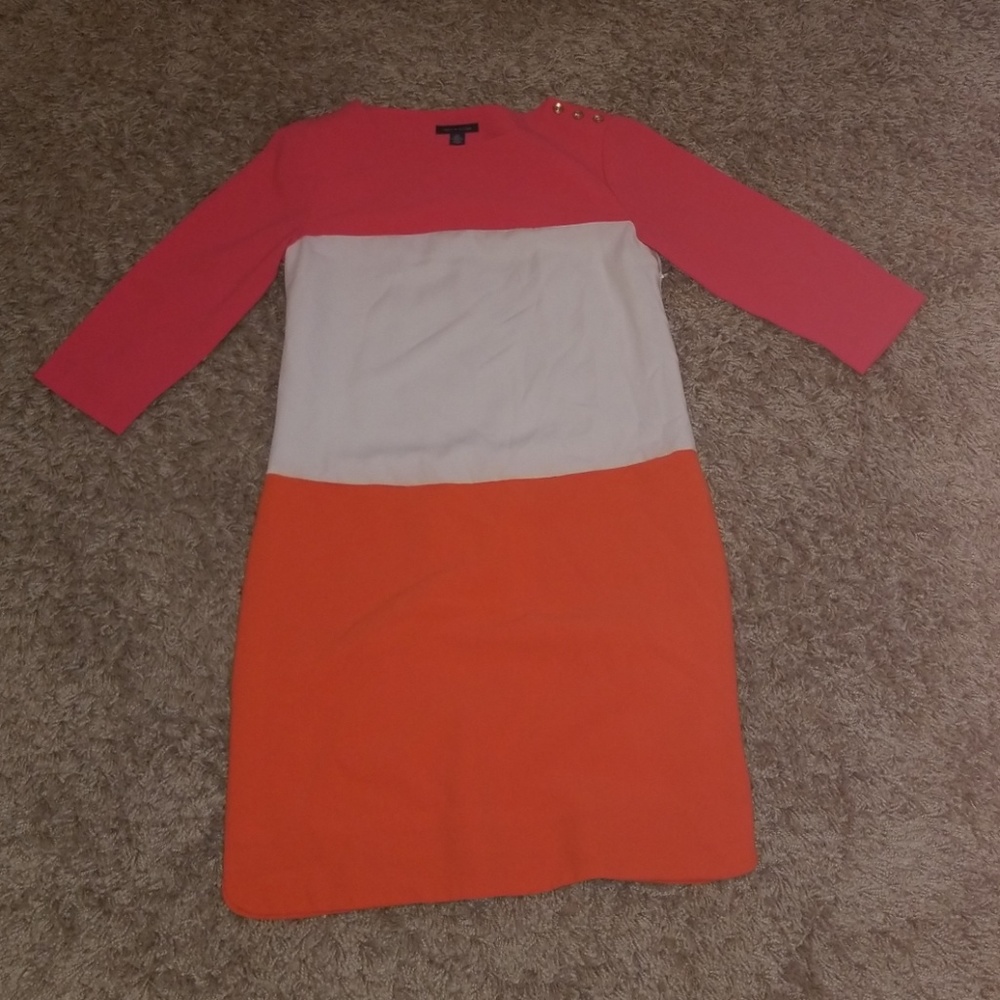 Color Blocking Shift Dress with 3/4 Sleeves